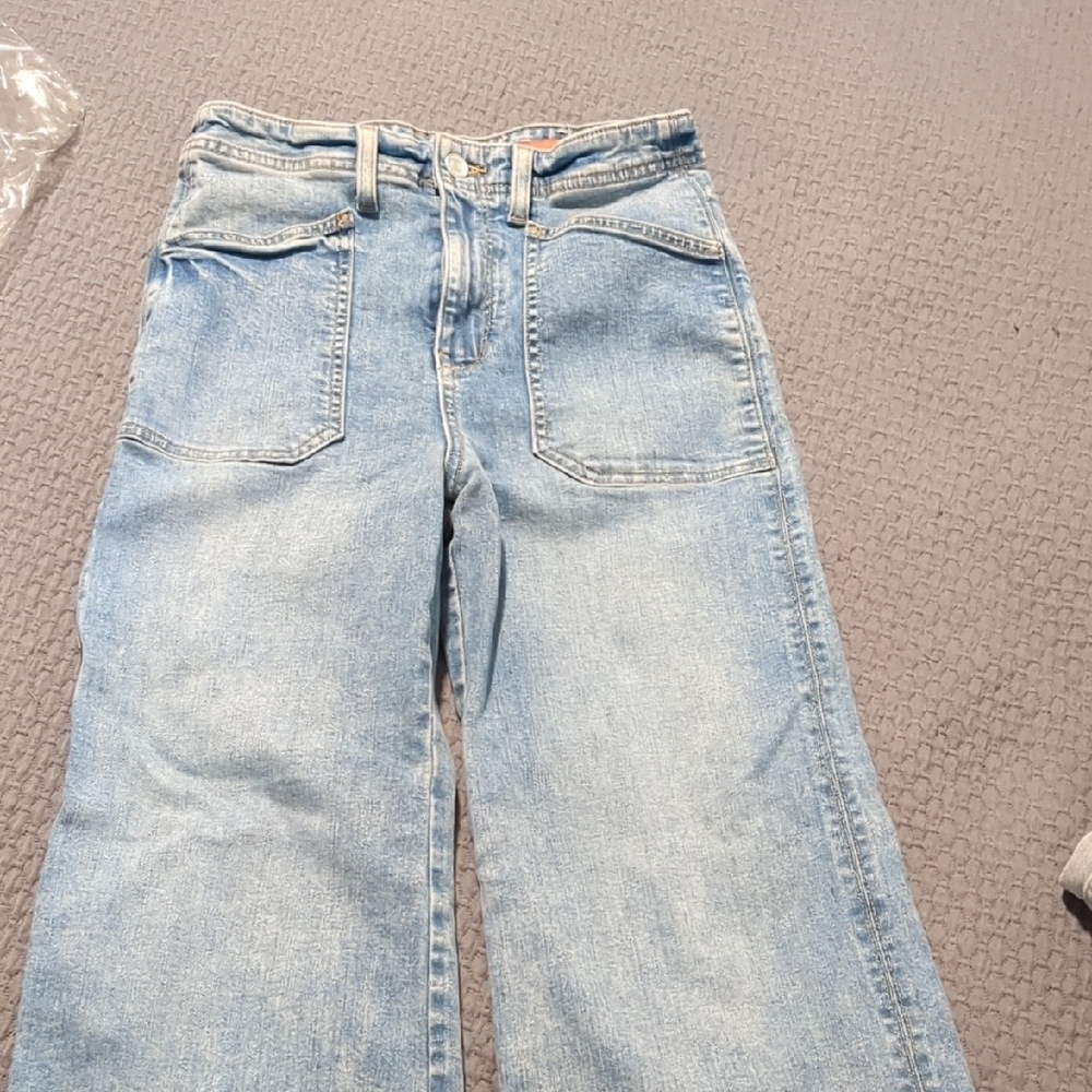 Light Blue Denim Jeans. Pilcro